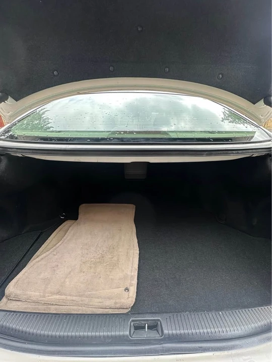 2006 Lexus ES 3rd Gen - Image 17 of 18