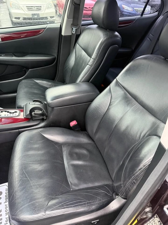 2006 Lexus ES 4th Gen - Image 9 of 11