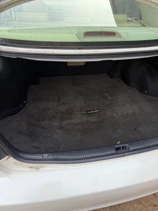 2006 Lexus ES 3rd Gen - Image 5 of 9