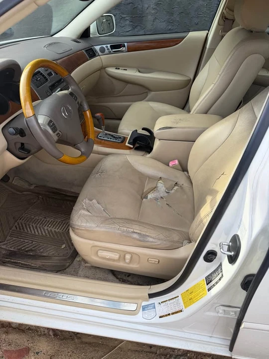 2006 Lexus ES 3rd Gen - Image 3 of 9