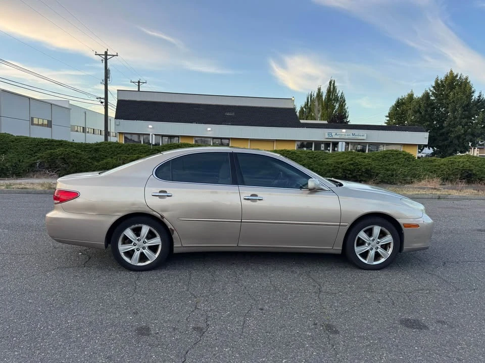 2006 Lexus ES 4th Gen - Image 2 of 6