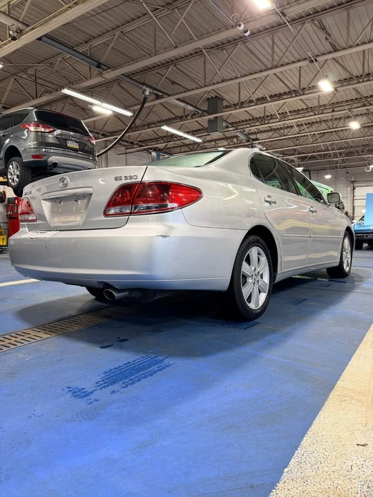 2006 Lexus ES 4th Gen - Image 3 of 12