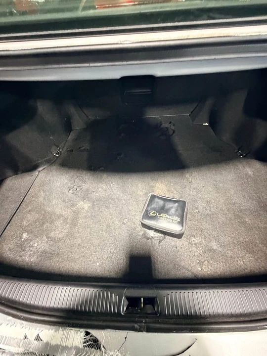 2006 Lexus ES 4th Gen - Image 11 of 12