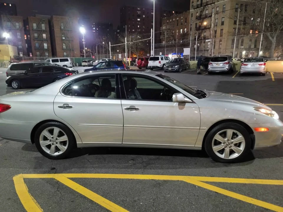 2006 Lexus ES 4th Gen - Image 4 of 4