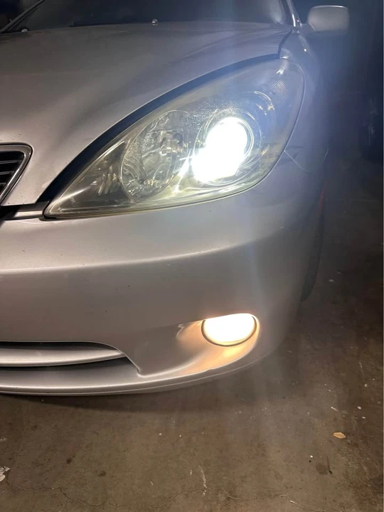 2006 Lexus ES 4th Gen - Image 2 of 20