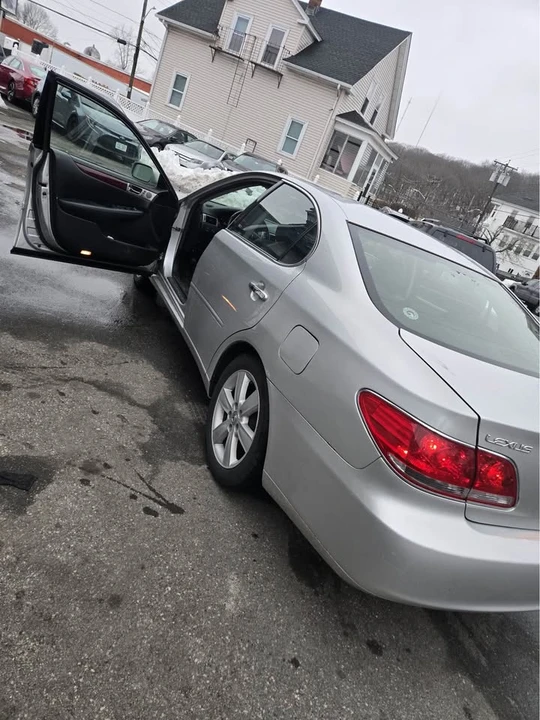 2006 Lexus ES 4th Gen - Image 6 of 10