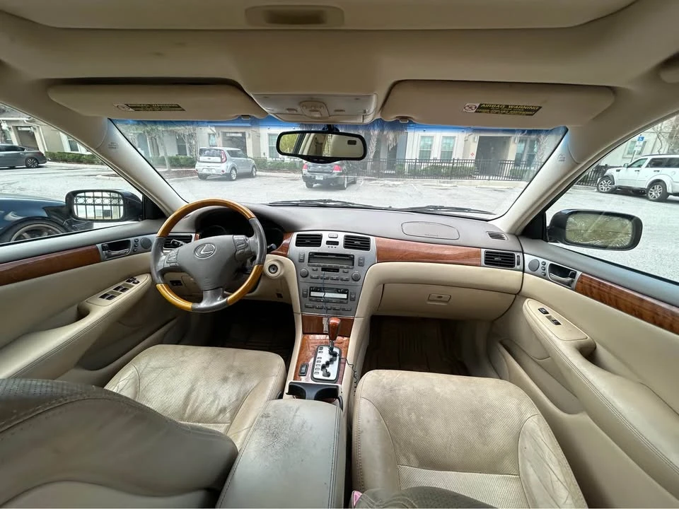 2006 Lexus ES 4th Gen - Image 14 of 19
