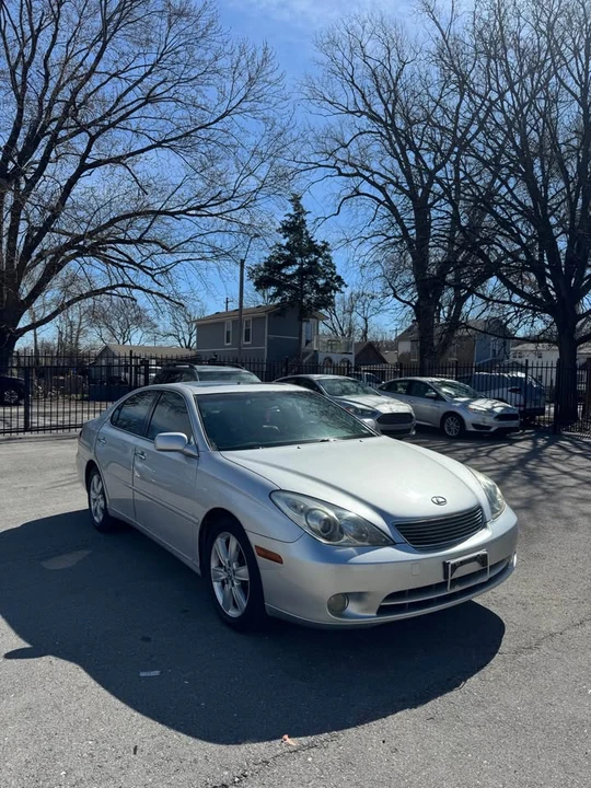 2006 Lexus ES 4th Gen - Image 3 of 16