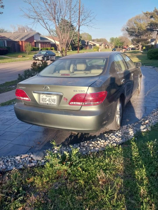 2006 Lexus ES 4th Gen - Image 9 of 14