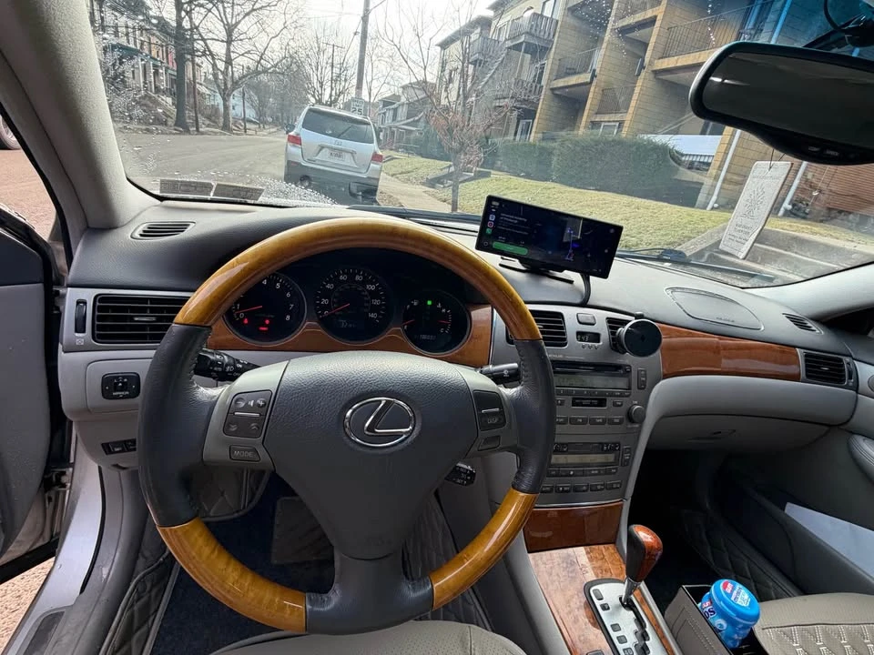 2006 Lexus ES 4th Gen - Image 7 of 9