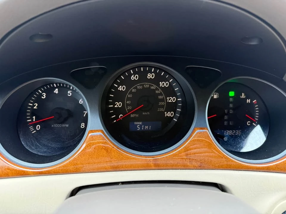2006 Lexus ES 4th Gen - Image 11 of 20