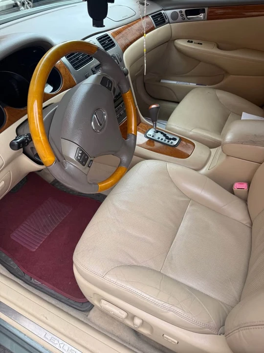 2006 Lexus ES 4th Gen - Image 8 of 10