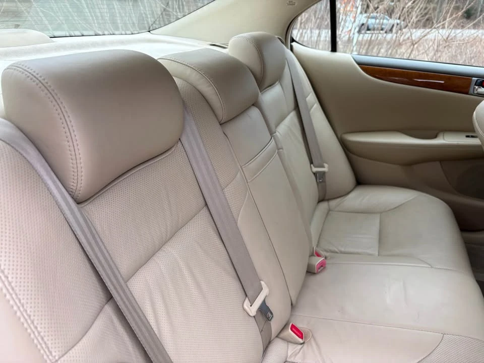 2006 Lexus ES 4th Gen - Image 7 of 15
