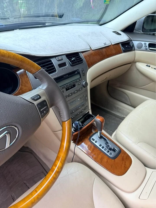 2006 Lexus ES 4th Gen - Image 5 of 7