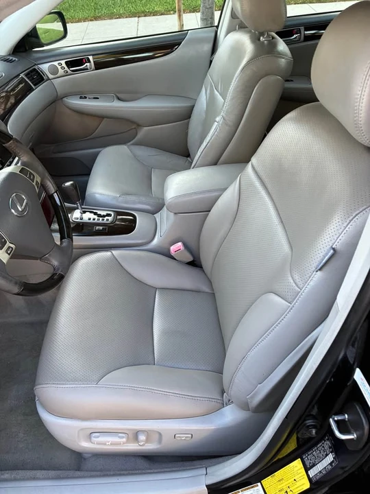 2006 Lexus ES 4th Gen - Image 12 of 20