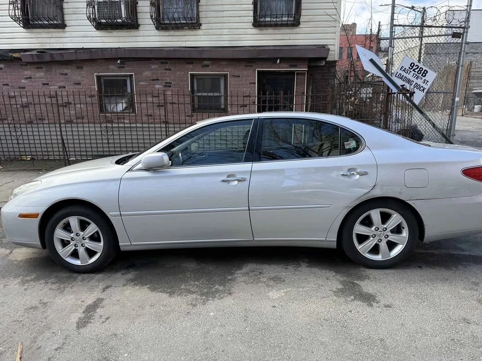 2006 Lexus ES 4th Gen - Image 7 of 8