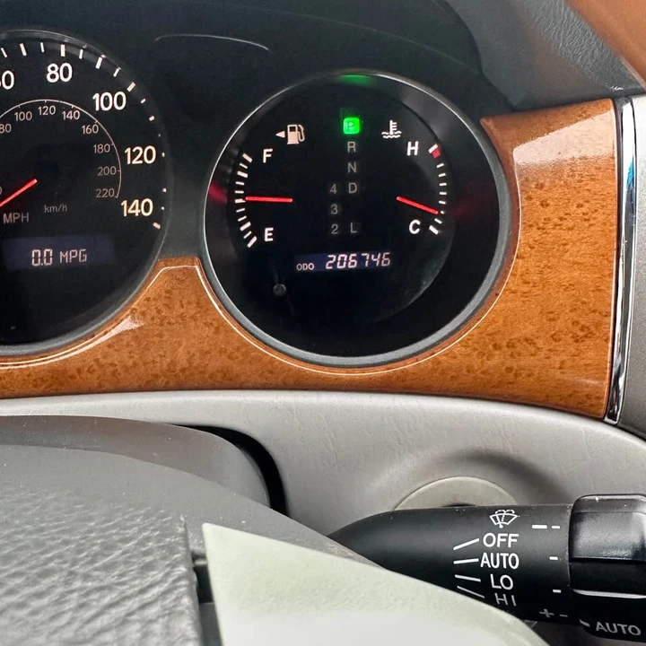 2006 Lexus ES 4th Gen - Image 9 of 20
