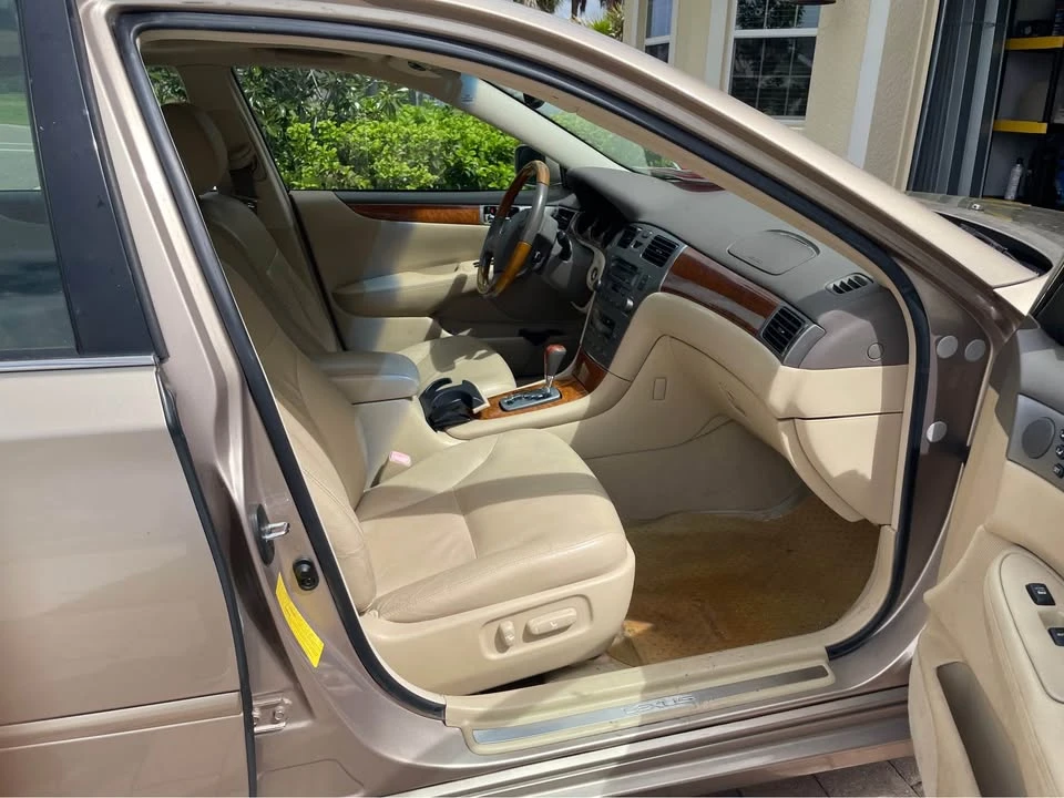 2006 Lexus ES 4th Gen - Image 4 of 5