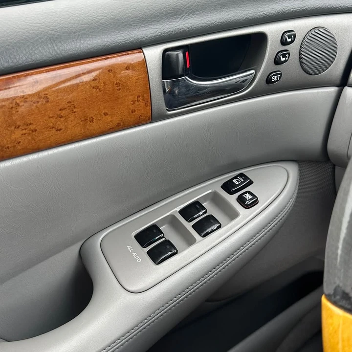 2006 Lexus ES 4th Gen - Image 8 of 20