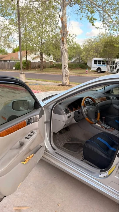 2006 Lexus ES 4th Gen - Image 5 of 9