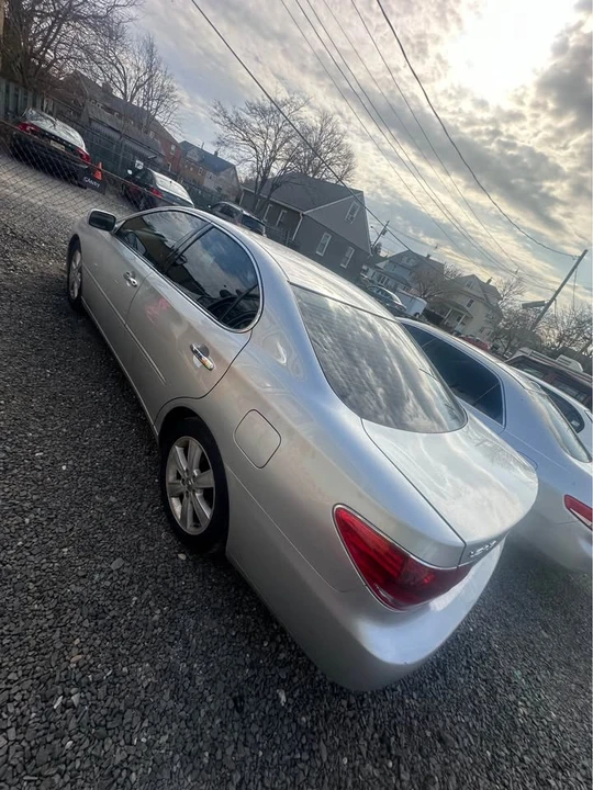 2006 Lexus ES 4th Gen - Image 6 of 10