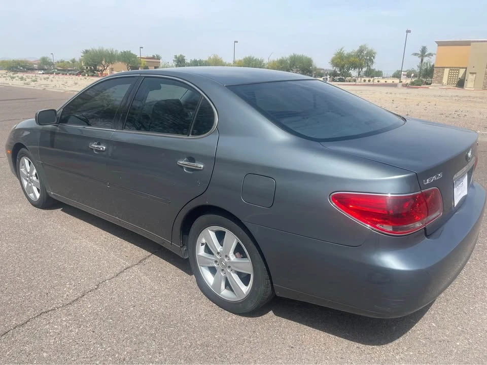 2006 Lexus ES 4th Gen - Image 2 of 13