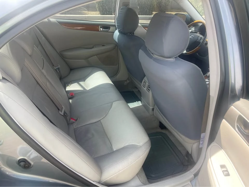 2006 Lexus ES 4th Gen - Image 8 of 13