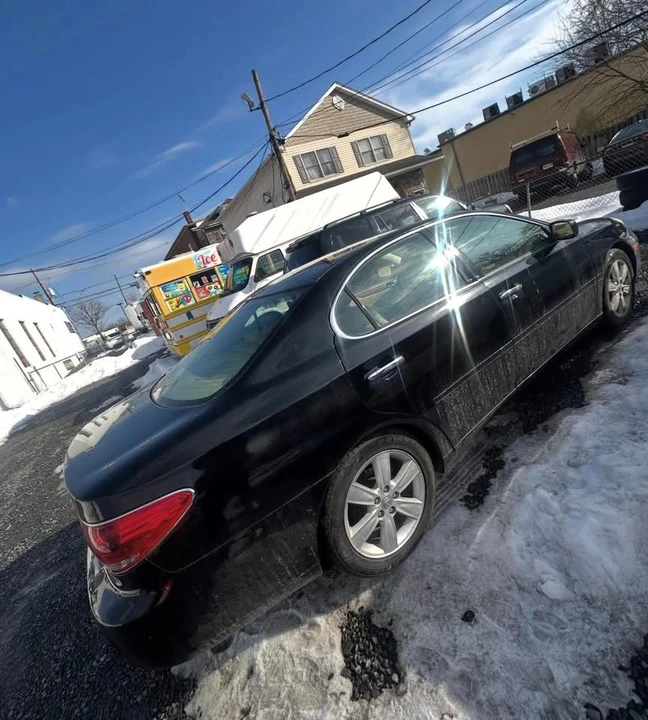 2006 Lexus ES 4th Gen - Image 3 of 9