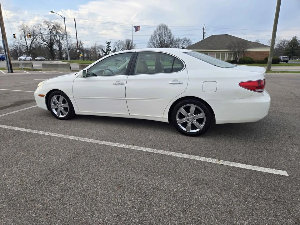 2006 Lexus ES 4th Gen - Image 12 of 17