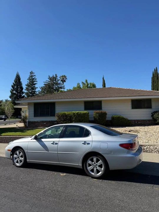 2006 Lexus ES 4th Gen - Image 5 of 20