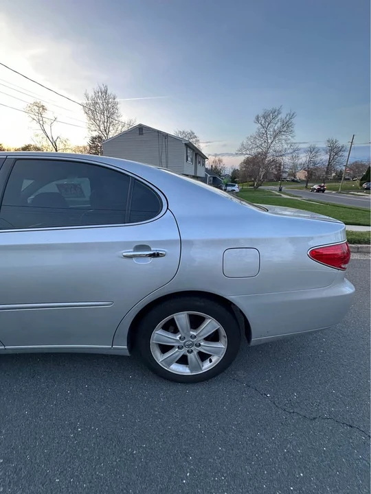 2006 Lexus ES 4th Gen - Image 7 of 13