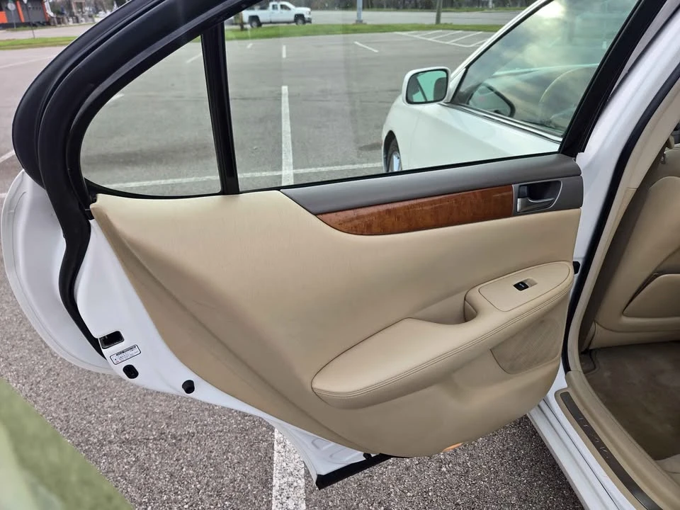 2006 Lexus ES 4th Gen - Image 7 of 17