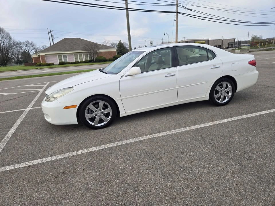 2006 Lexus ES 4th Gen - Image 4 of 17
