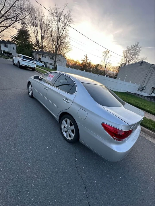 2006 Lexus ES 4th Gen - Image 5 of 9