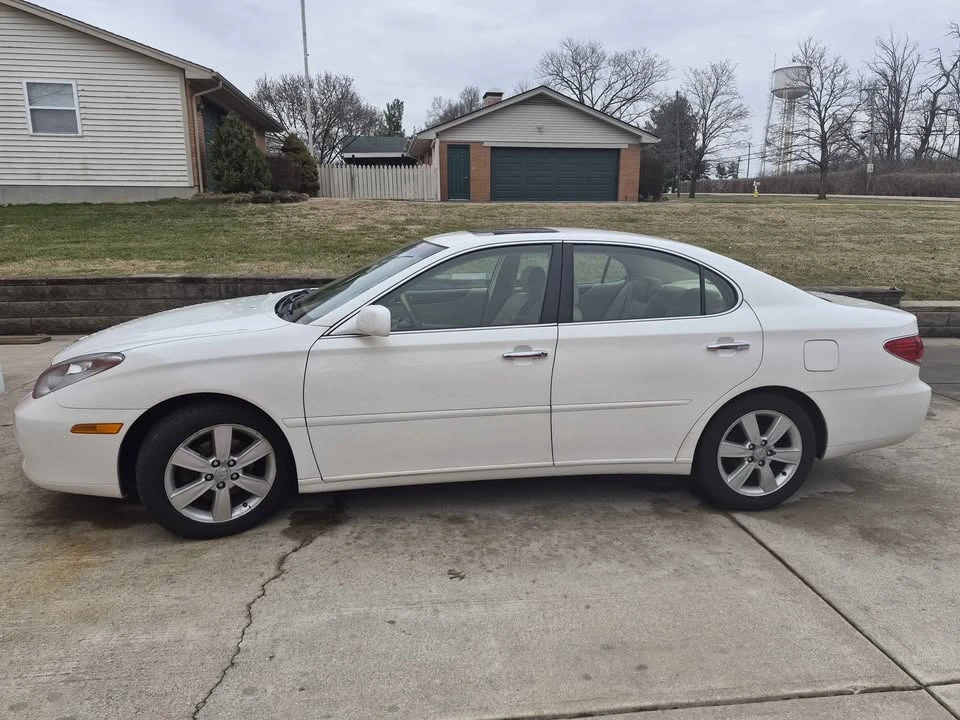 2006 Lexus ES 4th Gen - Image 2 of 5