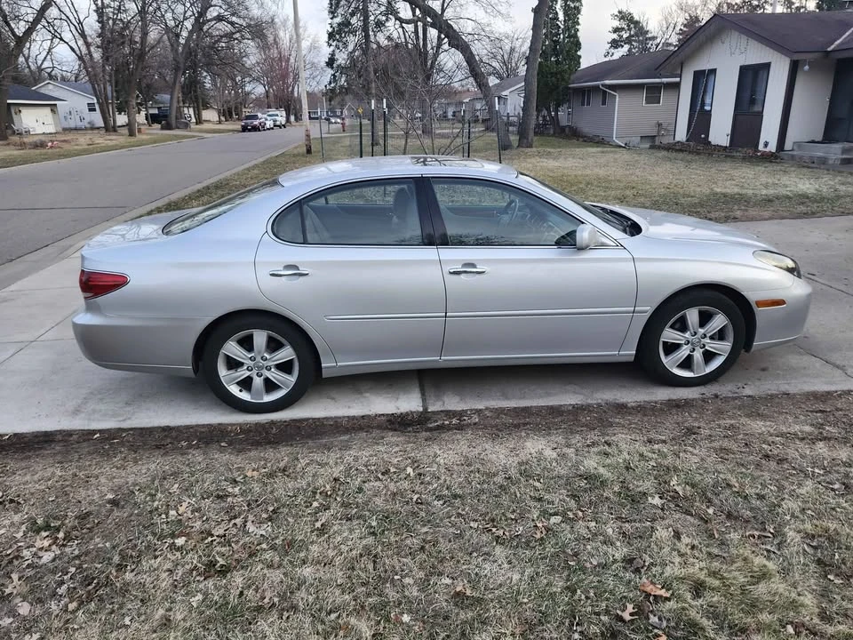 2006 Lexus ES 4th Gen - Image 5 of 20