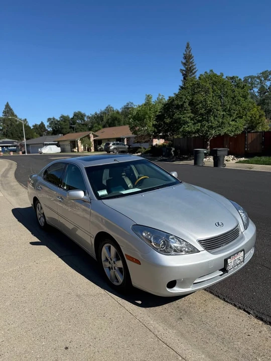 2006 Lexus ES 4th Gen - Image 10 of 20