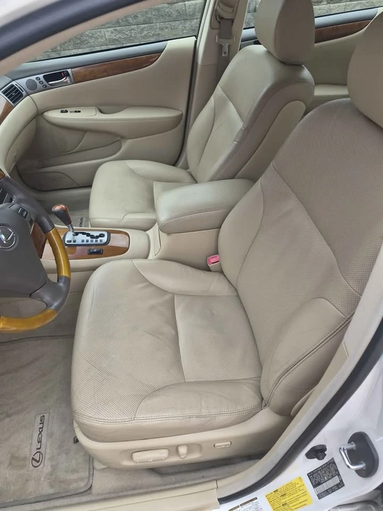 2006 Lexus ES 4th Gen - Image 4 of 5