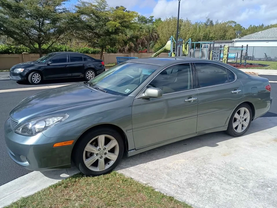 2006 Lexus ES 4th Gen - Image 11 of 11