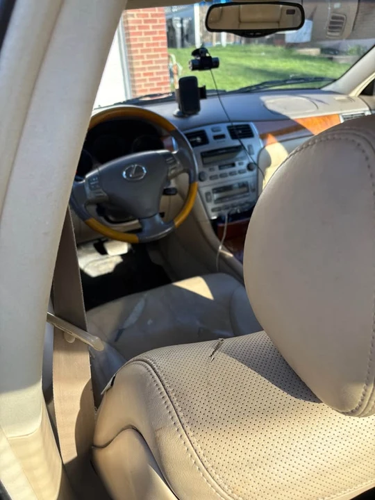 2006 Lexus ES 4th Gen - Image 4 of 6