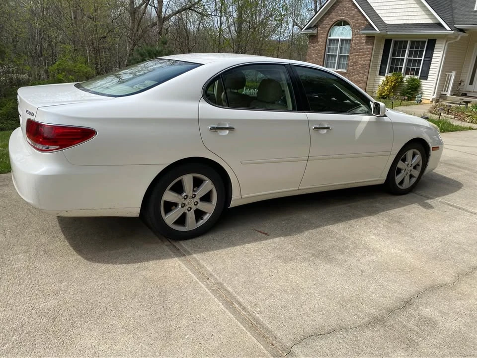 2006 Lexus ES 4th Gen - Image 2 of 6
