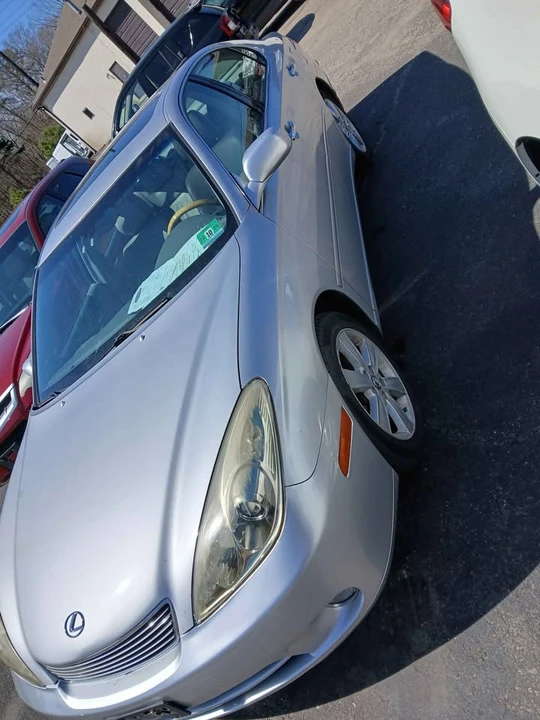2006 Lexus ES 4th Gen - Image 2 of 11