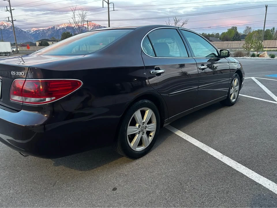 2006 Lexus ES 4th Gen - Image 3 of 15