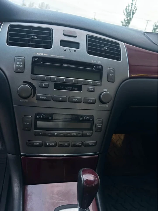2006 Lexus ES 4th Gen - Image 13 of 15