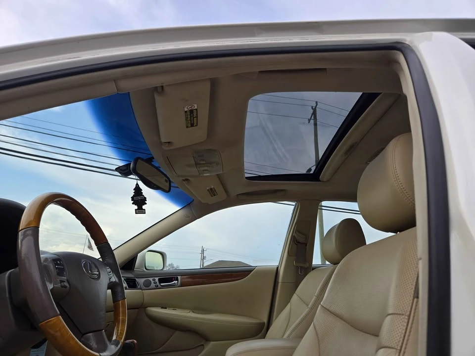 2006 Lexus ES 4th Gen - Image 4 of 17