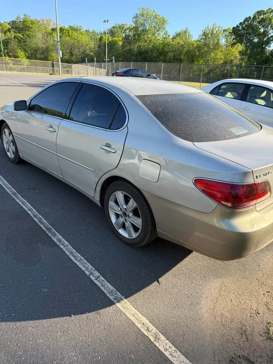 2006 Lexus ES 4th Gen - Image 17 of 20