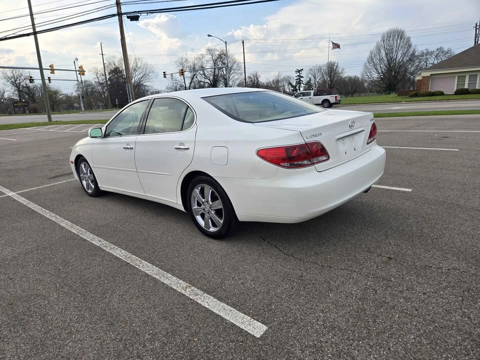 2006 Lexus ES 4th Gen - Image 15 of 17