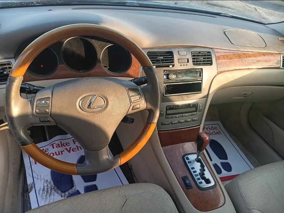 2006 Lexus ES 4th Gen - Image 4 of 6