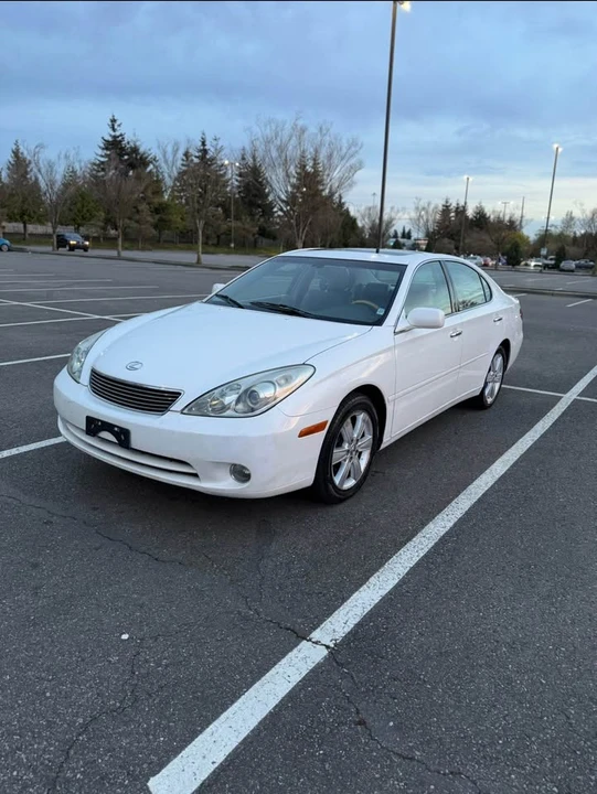 2006 Lexus ES 4th Gen - Image 4 of 10