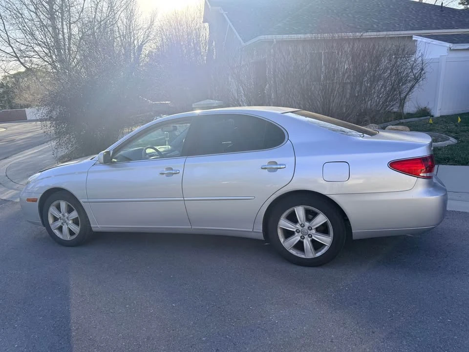 2006 Lexus ES 4th Gen - Image 10 of 10